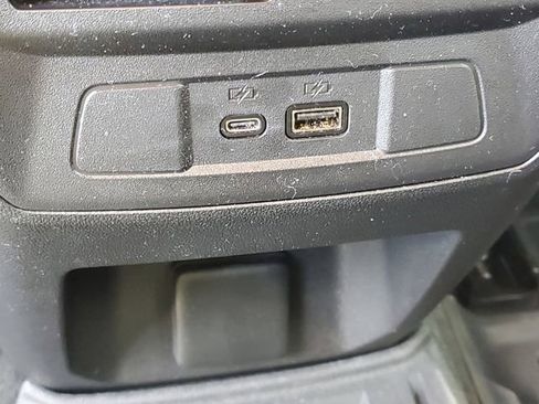 Certified 2024 GMC Canyon Denali AWD/4WD image 10