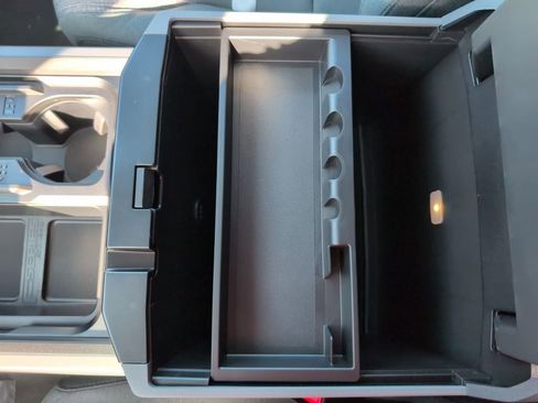 New 2026 Ford F250 XLT image 31