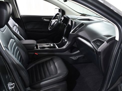 Used 2022 Ford Edge SEL w/ Convenience Package image 10