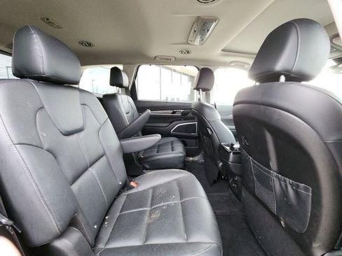 Used 2022 Kia Telluride EX w/ EX Premium Package image 8