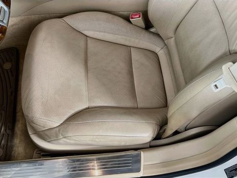 Used 2013 Mercedes-Benz SL 550 image 20