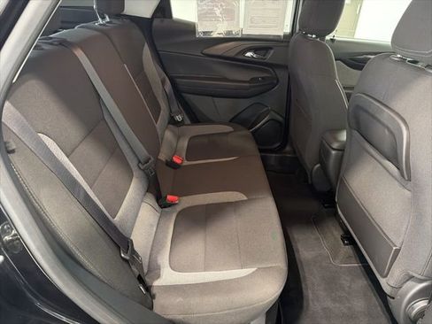 Used 2024 Chevrolet TrailBlazer LS w/ LS Convenience Package image 24