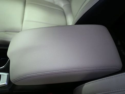 Used 2025 Subaru Ascent Limited w/ Popular Package #2 image 25