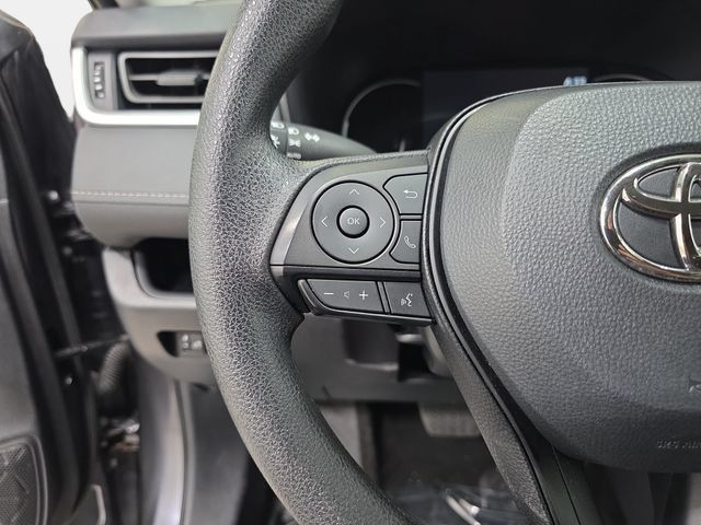 Certified 2025 Toyota RAV4 XLE FWD image 14