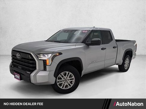 Used 2022 Toyota Tundra SR5 AWD/4WD image 1