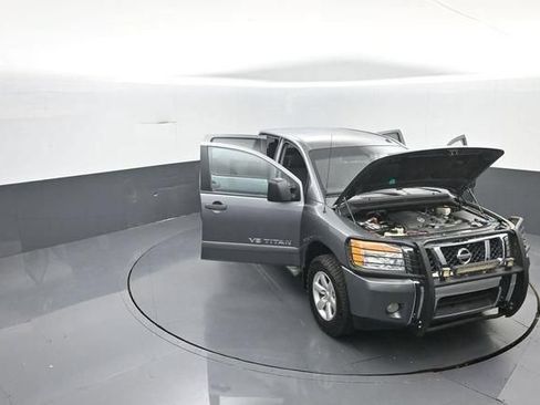 Used 2014 Nissan Titan SV w/ SV Value Truck Package AWD/4WD image 36