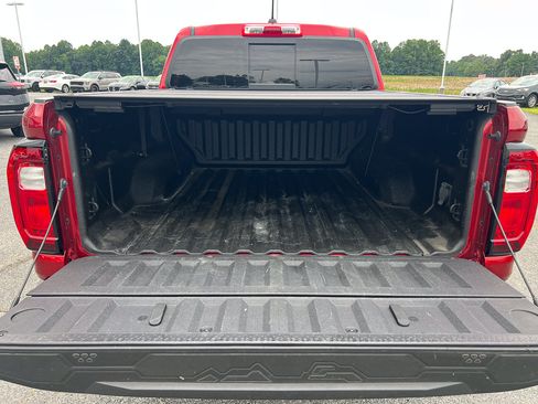Used 2023 GMC Canyon AT4 AWD/4WD image 6