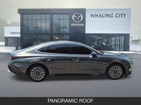 Used 2025 Hyundai Sonata Limited FWD image 9