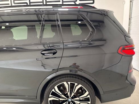 Used 2024 BMW X7 M60i w/ Executive Package image 10