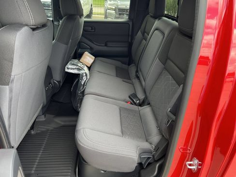 New 2026 Nissan Frontier SV w/ SV Convenience Package RWD image 16
