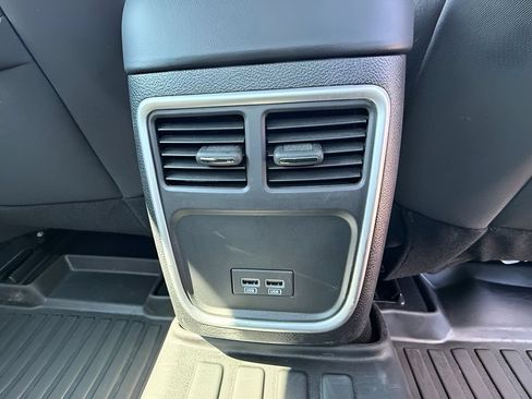 Used 2022 Dodge Charger SXT w/ Cold Weather Package AWD/4WD image 14