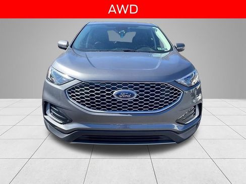 Used 2024 Ford Edge SEL image 2
