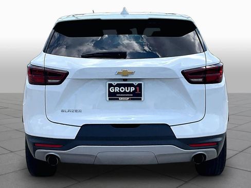 Certified 2025 Chevrolet Blazer LT FWD image 5