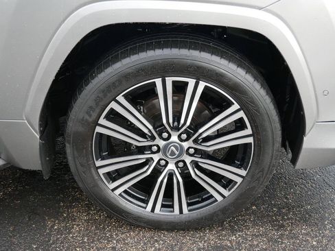 Certified 2025 Lexus LX 700h Luxury w/ Appearance Package AWD/4WD image 8