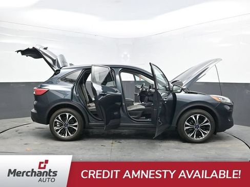 Used 2022 Ford Escape SE w/ SE Sport Appearance Package AWD/4WD image 60