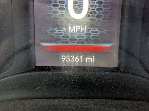 Used 2019 RAM 1500 Big Horn AWD/4WD image 13