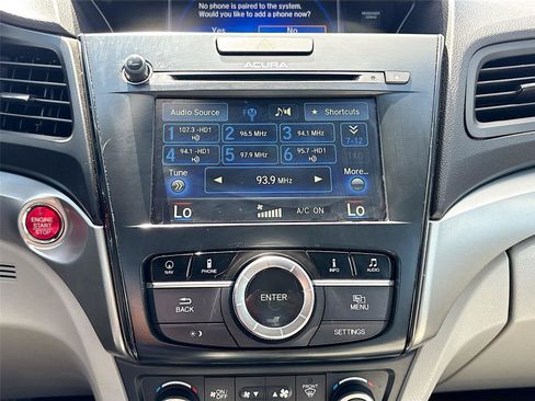 Used 2017 Acura ILX FWD image 14