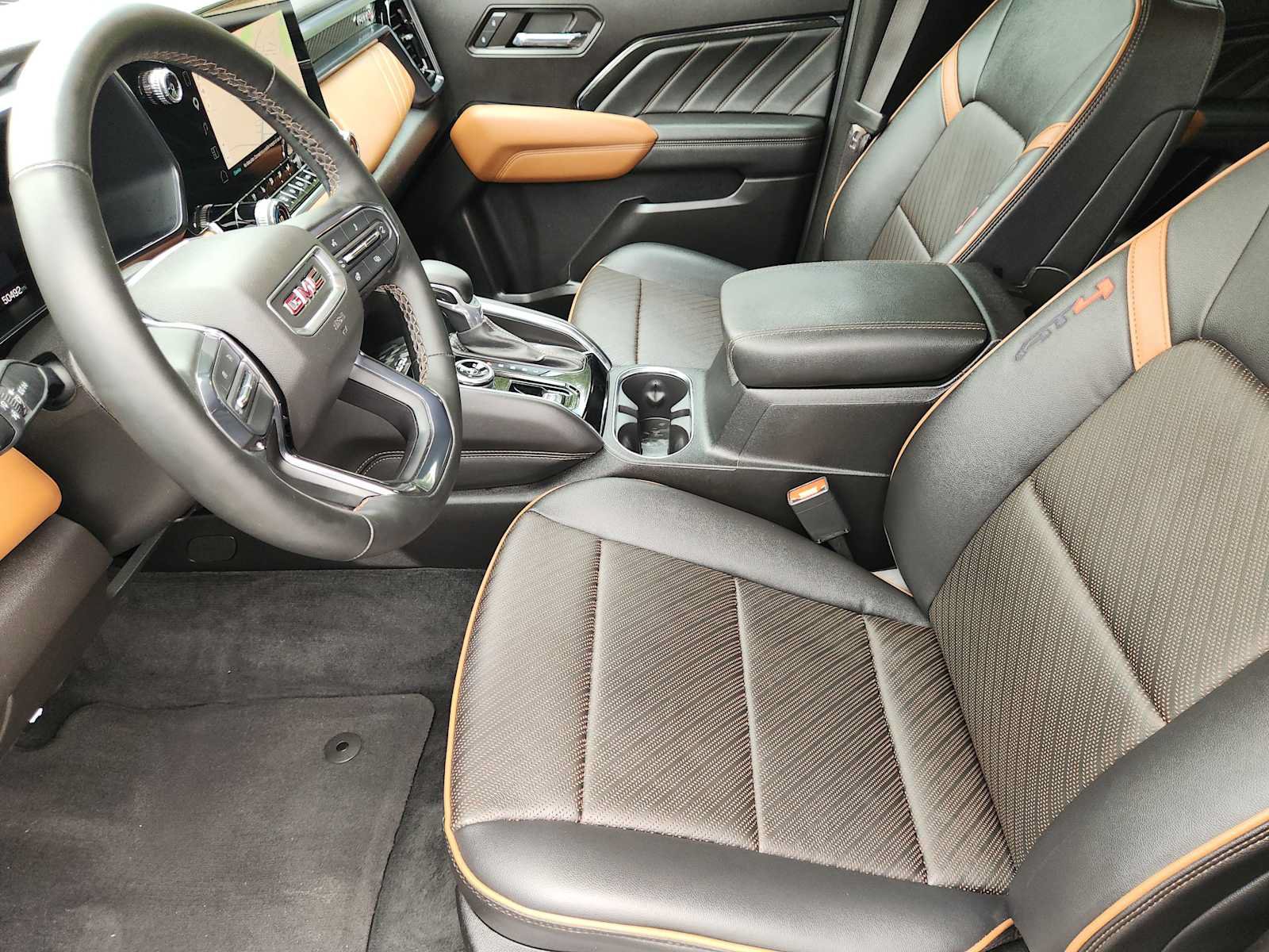 Certified 2023 GMC Canyon AT4 w/ AT4 Premium Package AWD/4WD image 14