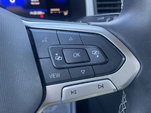 Used 2022 Volkswagen Atlas SE image 16