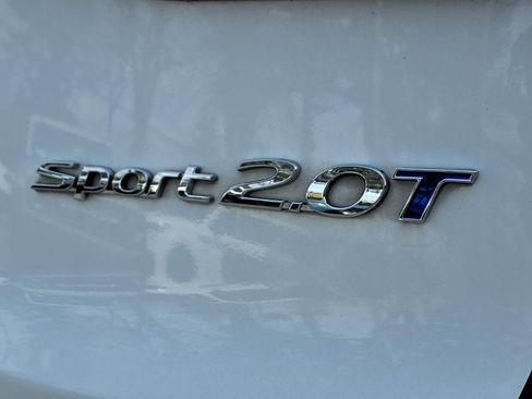 Used 2013 Hyundai Santa Fe Sport 2.0T FWD image 18