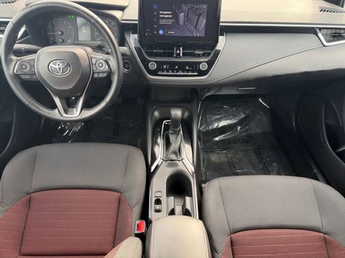 Used 2023 Toyota Corolla SE FWD image 6