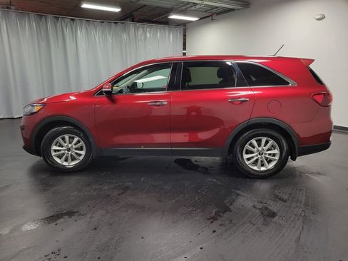 Used 2020 Kia Sorento LX image 6