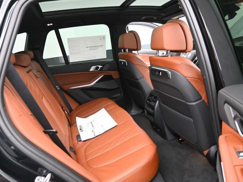 New 2026 BMW X5 xDrive50e w/ Premium Package AWD/4WD image 30