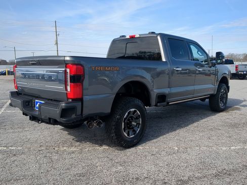 Used 2024 Ford F350 Platinum w/ Tremor Off-Road Package image 3