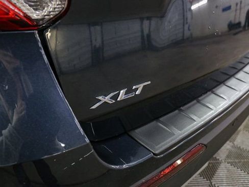 Used 2023 Ford Explorer XLT w/ Equipment Group 202A image 9