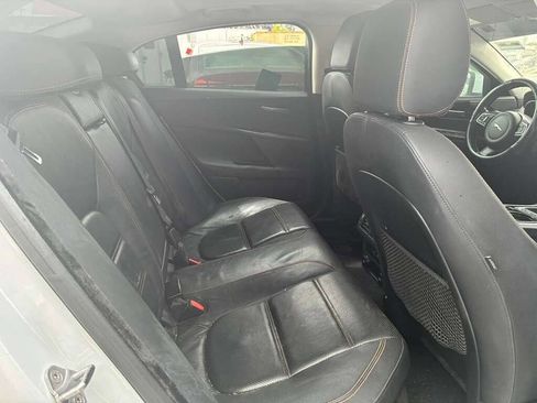 Used 2017 Jaguar XE Prestige image 9