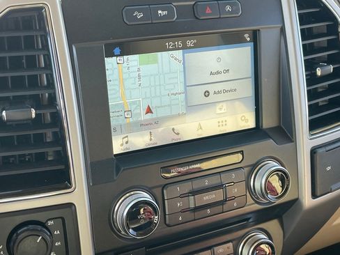 Used 2018 Ford F150 Lariat w/ Equipment Group 502A Luxury image 6