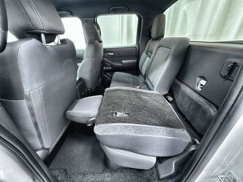Used 2023 Nissan Frontier SV w/ Midnight Edition Package AWD/4WD image 22