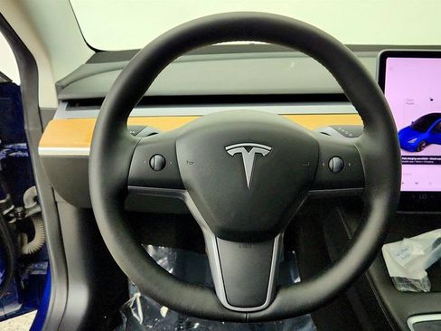 Used 2022 Tesla Model 3 Long Range AWD/4WD image 13