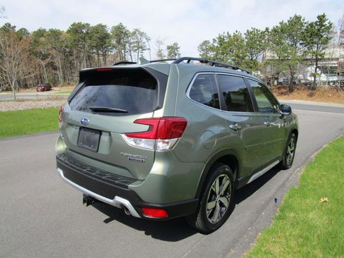 Used 2019 Subaru Forester Touring AWD/4WD image 6