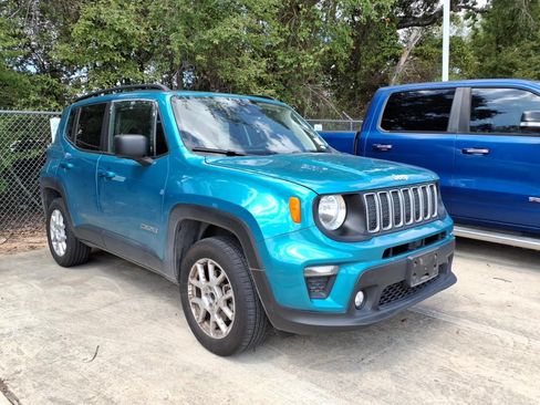 Used 2022 Jeep Renegade Latitude AWD/4WD image 1