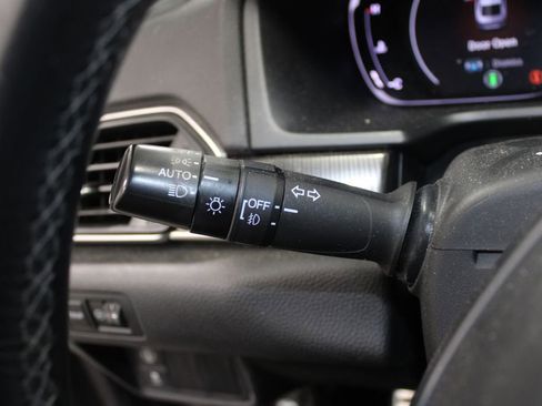 Used 2018 Honda Accord Sport image 22