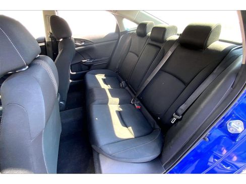 Used 2018 Honda Civic EX-T image 24