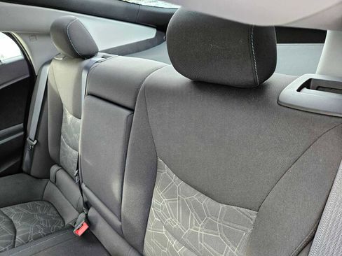 Used 2018 Chevrolet Volt LT w/ Comfort Package image 19