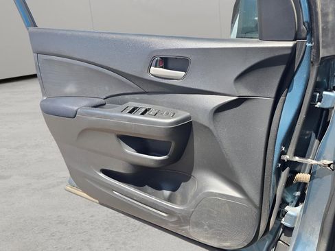 Used 2015 Honda CR-V LX image 14