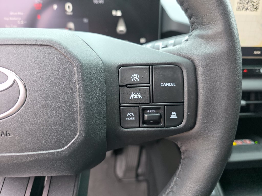 Certified 2026 Toyota RAV4 XSE w/ Panoramic Sun Roof Package AWD/4WD image 31
