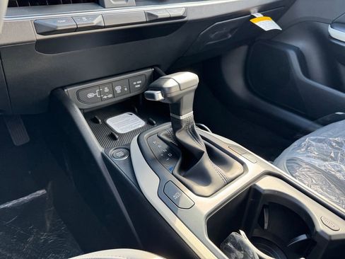 New 2026 Kia K4 GT-Line image 17