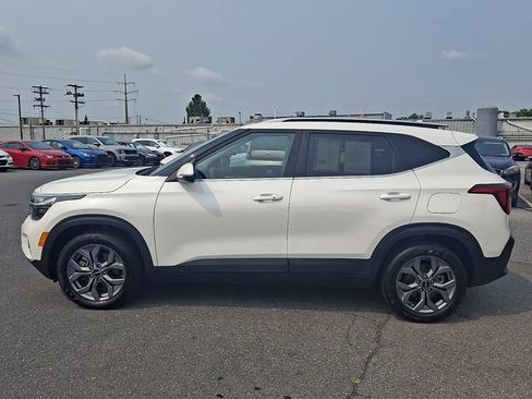 Used 2024 Kia Seltos S AWD/4WD image 7