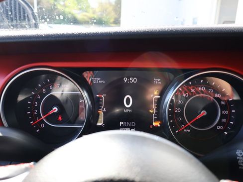 Used 2019 Jeep Wrangler Unlimited Rubicon AWD/4WD image 20