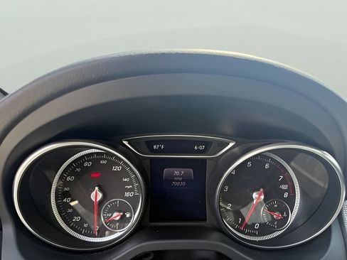 Used 2018 Mercedes-Benz CLA 250 4MATIC image 13