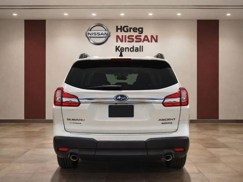 Used 2019 Subaru Ascent Touring w/ Popular Package #3 AWD/4WD image 5