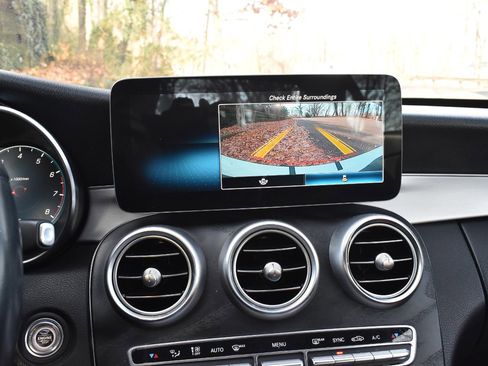 Used 2021 Mercedes-Benz C 300 4MATIC Sedan image 30