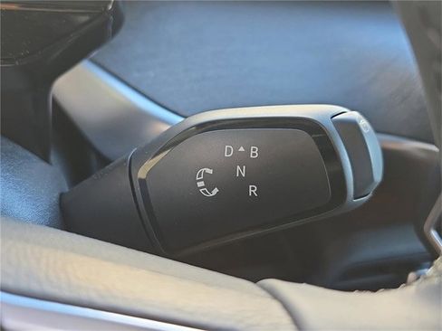 New 2025 Volkswagen ID. Buzz Pro S image 21