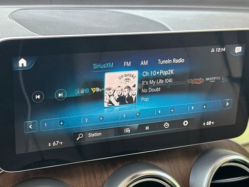 Used 2022 Mercedes-Benz GLC 300 4MATIC image 22