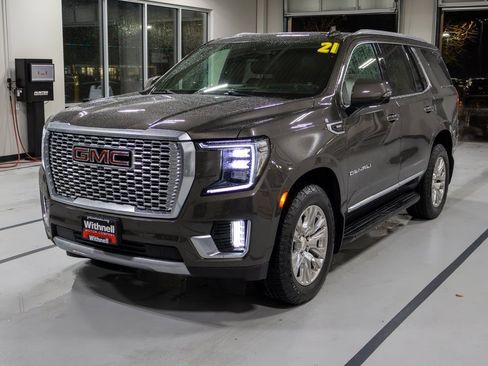 Used 2021 GMC Yukon Denali image 3