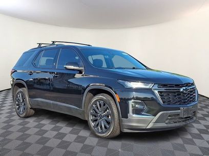 Used 2023 Chevrolet Traverse RS